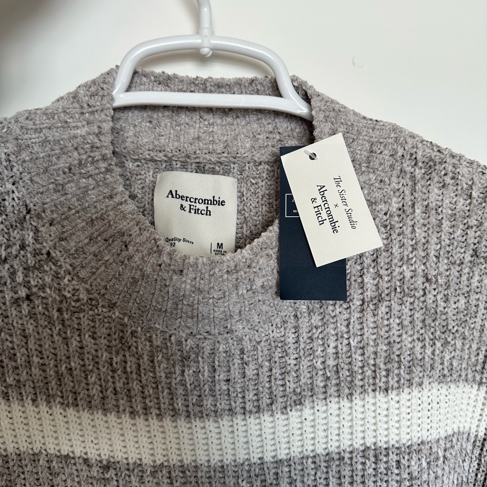 Abercrombie sweater